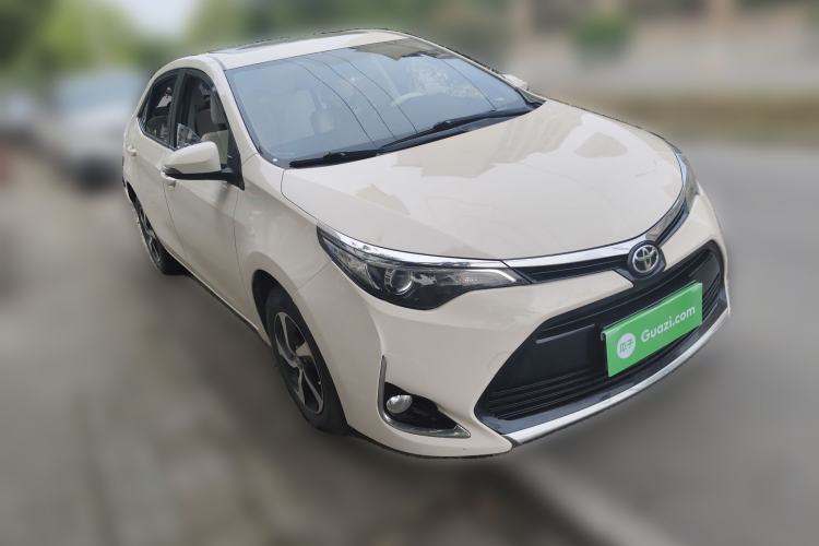 Used Toyota Levin 2017 Revised Version 185T CVT Elite Edition China VI Standard Front Right 45 Deg