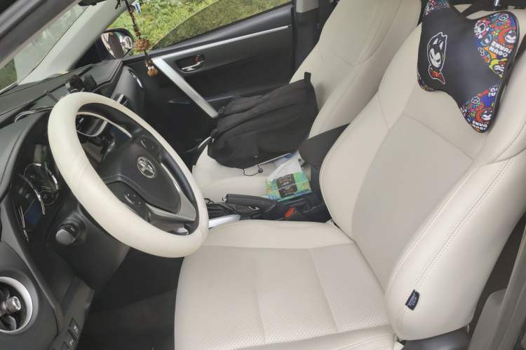 Used Toyota Levin 2017 Revised Version 185T CVT Elite Edition China VI Standard Left Front Seat
