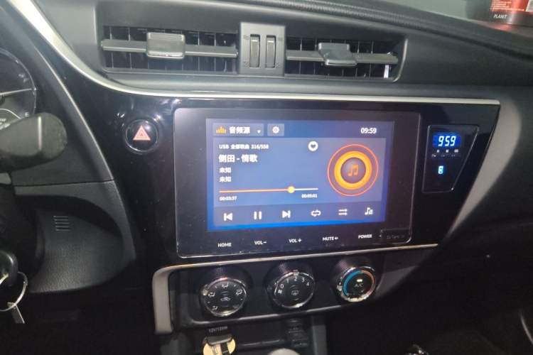 Used Toyota Levin 2018 185T CVT Luxury Edition Audio And AC Panel