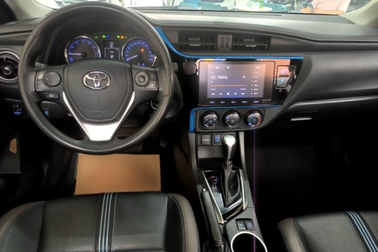 Used Toyota Levin 2018 185T CVT Luxury Edition China V Standard Center Console