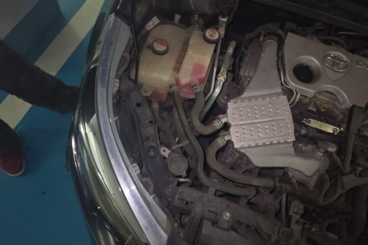 Used Toyota Levin 2018 185T CVT Luxury Edition Engine Bay Right