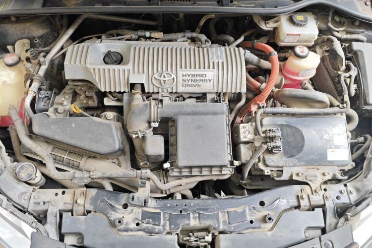 Used Toyota Levin 2018 Dual-Engine 1.8H GS-V E-CVT Prestige Version China V Standard Engine Bay
