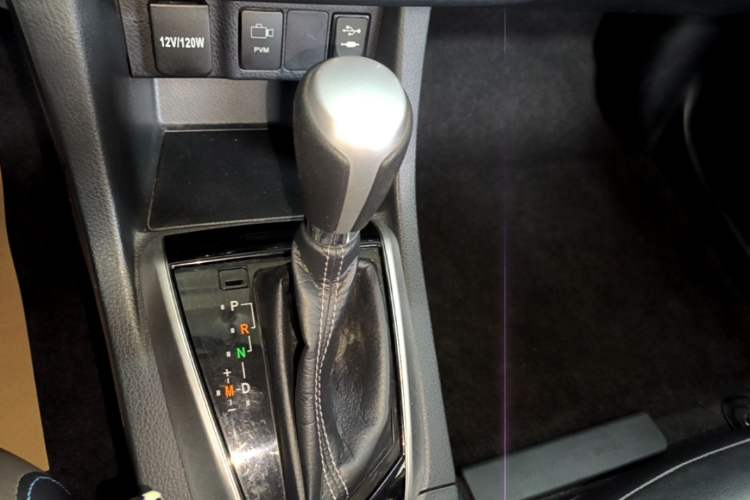Used Toyota Levin 2018 185T CVT Luxury Edition China V Standard Gear Lever