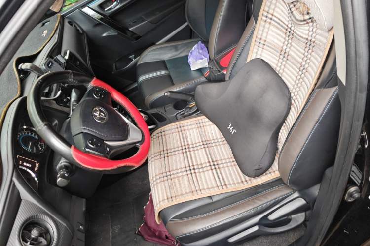 Used Toyota Levin 2018 Dual-Engine 1.8H GS-V E-CVT Prestige Version China V Standard Left Front Seat
