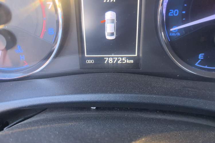 Used Toyota Levin 2018 185T CVT Luxury Edition China V Standard Odometer Close Up