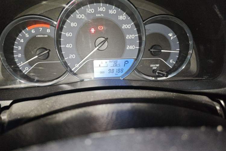Used Toyota Levin 2018 185T CVT Luxury Edition Odometer Close Up