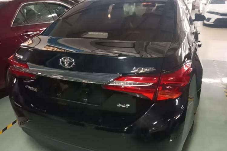 Used Toyota Levin 2018 185T CVT Luxury Edition China V Standard Rear Right 45 Deg