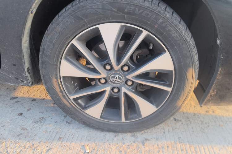 Used Toyota Levin 2018 185T CVT Luxury Edition China V Standard Right Front Wheel Hub