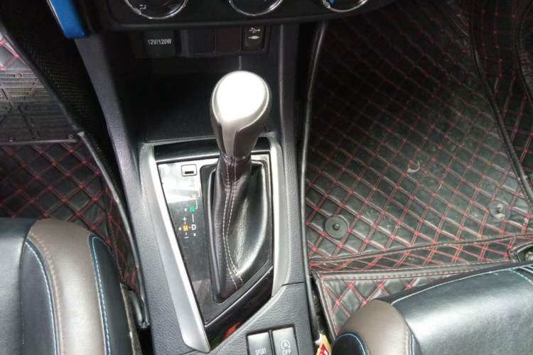 Used Toyota Levin 2018 185T CVT Luxury Edition China V Standard Gear Lever