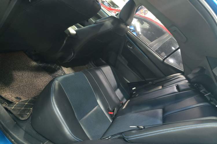 Used Toyota Levin 2018 185T CVT Prestige Version China VI Standard Left Rear Seat