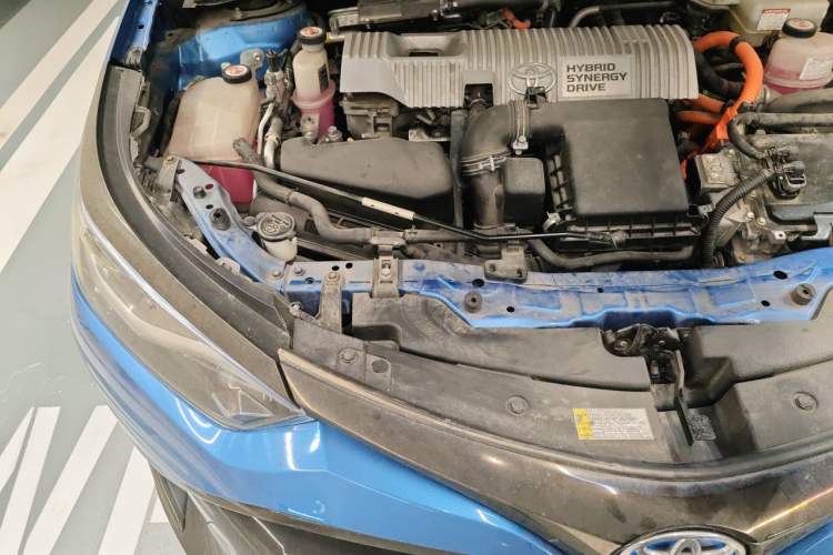 Used Toyota Levin 2018 Dual-Engine 1.8H GS-V E-CVT Prestige Version China VI Standard Right Front Headlight