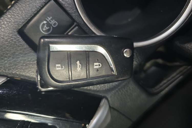 Used Toyota Levin 2018 185T CVT Prestige Version China VI Standard Vehicle Key