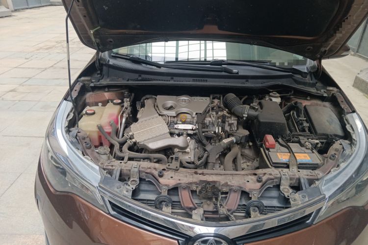 Used Toyota Levin 2018 185T CVT Luxury Edition Engine Bay Right