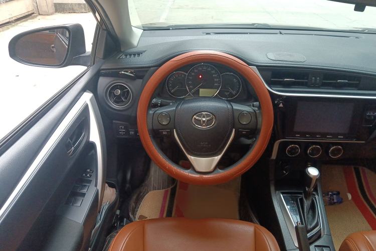 Used Toyota Levin 2018 185T CVT Luxury Edition Steering Wheel
