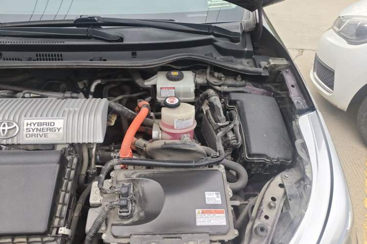 Used Toyota Levin 2018 Dual-Engine 1.8H GS-V E-CVT Prestige Version China V Standard Engine Bay Left