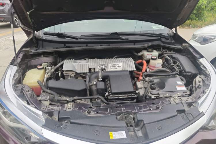 Used Toyota Levin 2018 Dual-Engine 1.8H GS-V E-CVT Prestige Version China V Standard Engine Bay