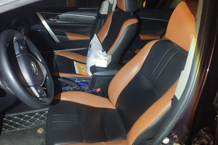 Used Toyota Levin 2018 Dual-Engine 1.8H GS-V E-CVT Prestige Version China V Standard Left Front Seat