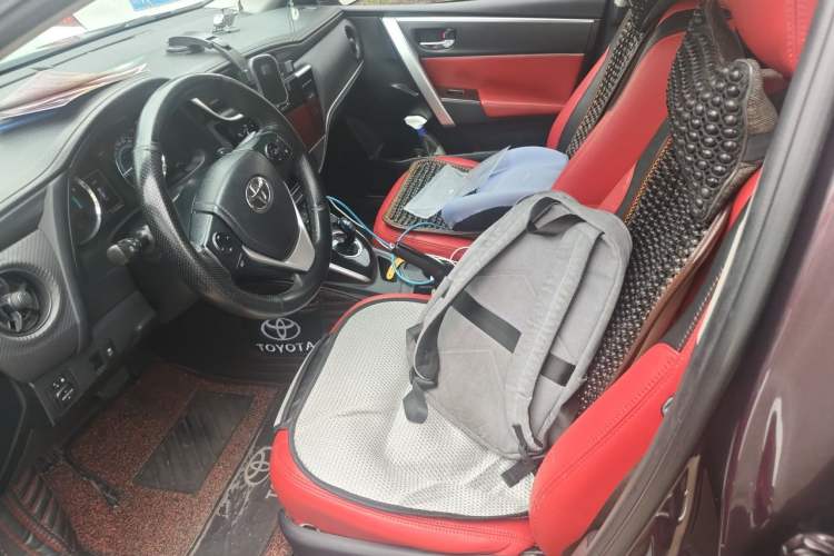 Used Toyota Levin 2018 Dual-Engine 1.8H GS-V E-CVT Prestige Version China V Standard Left Front Seat