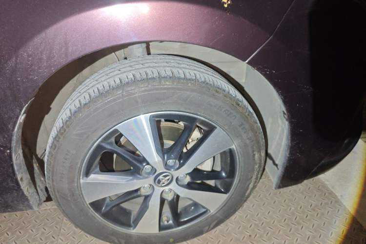 Used Toyota Levin 2018 Dual-Engine 1.8H GS-V E-CVT Prestige Version China V Standard Right Front Wheel Hub