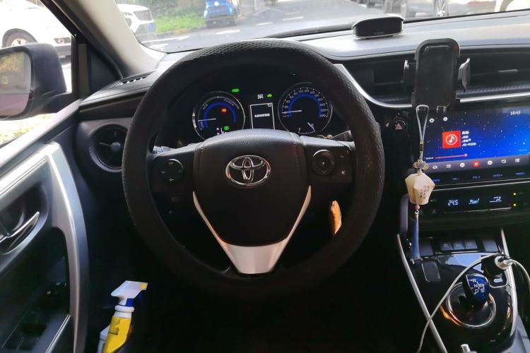 Used Toyota Levin 2018 Dual-Engine 1.8H GS-V E-CVT Prestige Version China V Standard Steering Wheel
