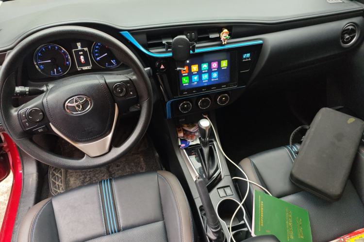 Used Toyota Levin 2018 185T CVT Luxury Edition China V Standard Center Console