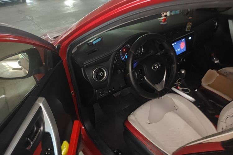 Used Toyota Levin 2018 185T CVT Luxury Edition Driver Seat