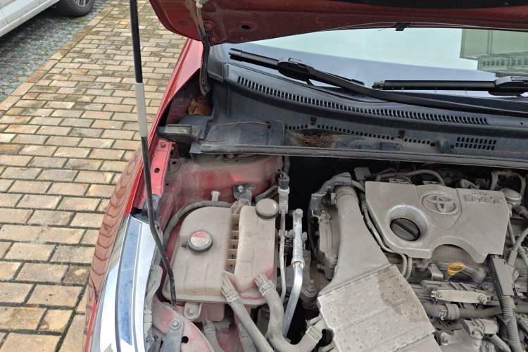 Used Toyota Levin 2018 185T CVT Luxury Edition Engine Bay Right