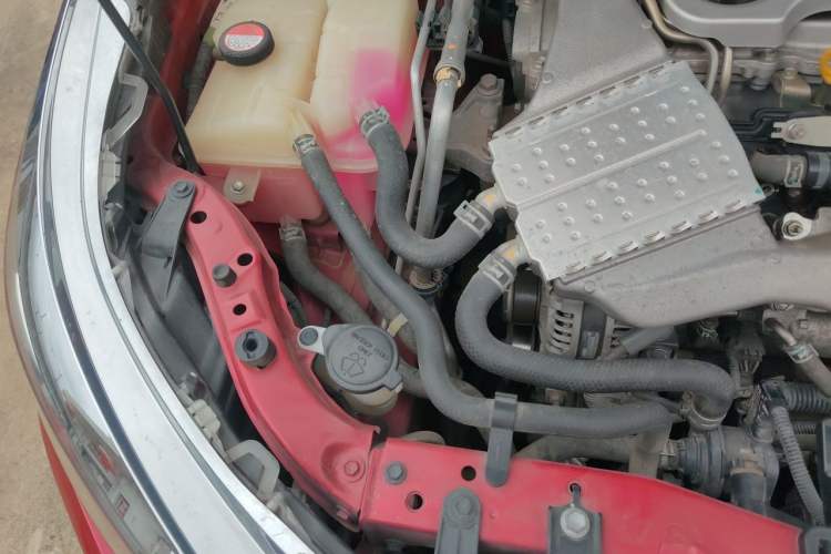 Used Toyota Levin 2018 185T CVT Luxury Edition Engine Bay Right