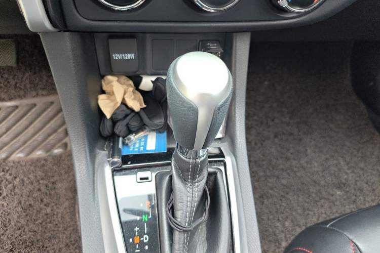 Used Toyota Levin 2018 185T CVT Luxury Edition Gear Lever