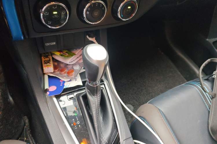 Used Toyota Levin 2018 185T CVT Luxury Edition China V Standard Gear Lever