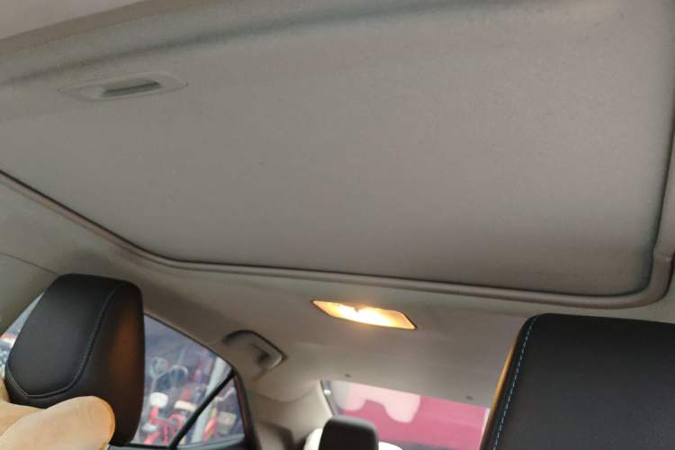Used Toyota Levin 2018 185T CVT Luxury Edition China V Standard Headliner