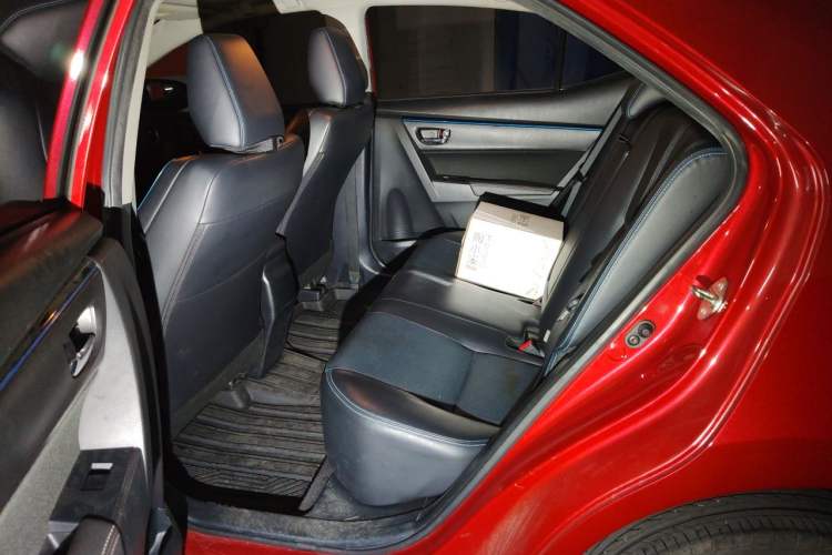 Used Toyota Levin 2018 185T CVT Luxury Edition China V Standard Left Rear Seat