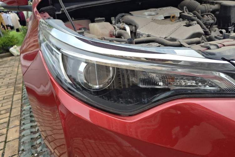 Used Toyota Levin 2018 185T CVT Luxury Edition Right Front Headlight