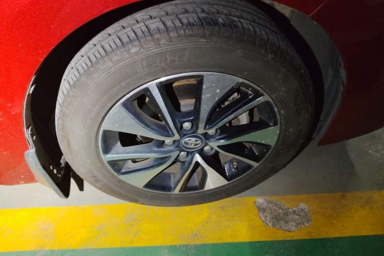 Used Toyota Levin 2018 185T CVT Luxury Edition China V Standard Right Front Wheel Hub