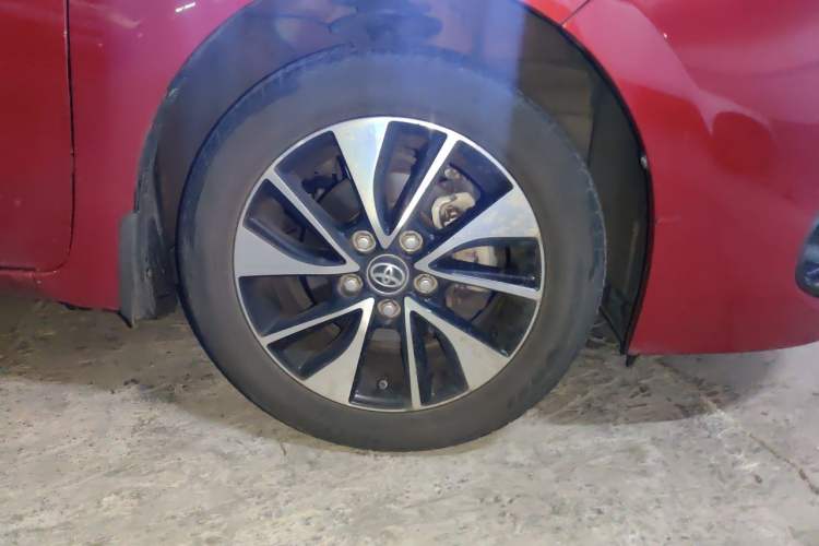 Used Toyota Levin 2018 185T CVT Luxury Edition China V Standard Right Front Wheel Hub
