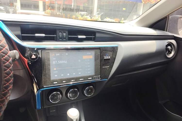 Used Toyota Levin 2018 185T CVT Prestige Version China VI Standard Audio And AC Panel
