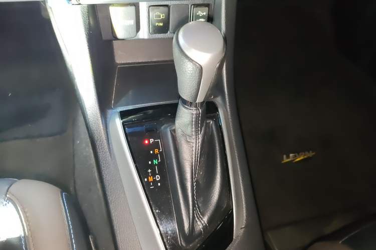 Used Toyota Levin 2018 185T CVT Luxury Edition China V Standard Gear Lever