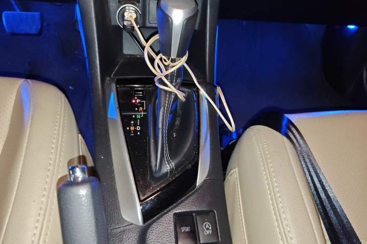 Used Toyota Levin 2018 185T CVT Luxury Edition Gear Lever