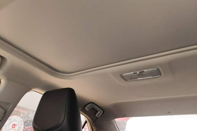 Used Toyota Levin 2018 185T CVT Prestige Version China VI Standard Headliner