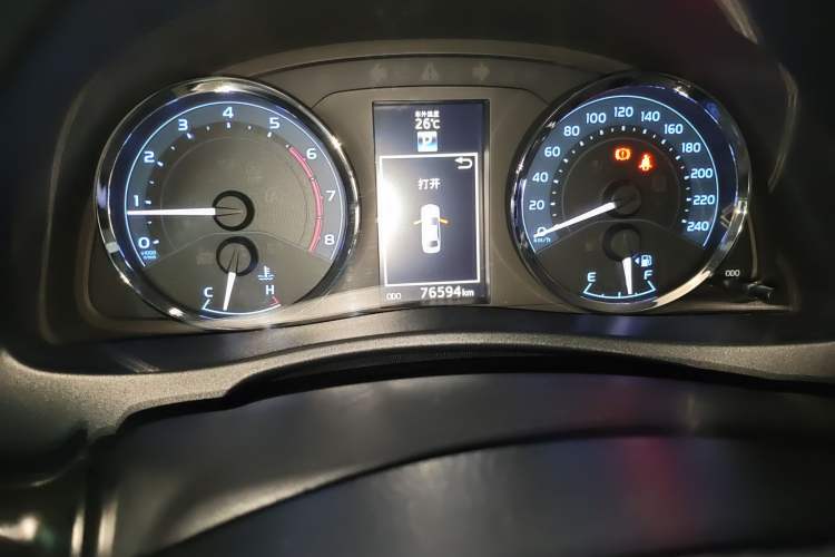 Used Toyota Levin 2018 185T CVT Luxury Edition China V Standard Odometer Close Up
