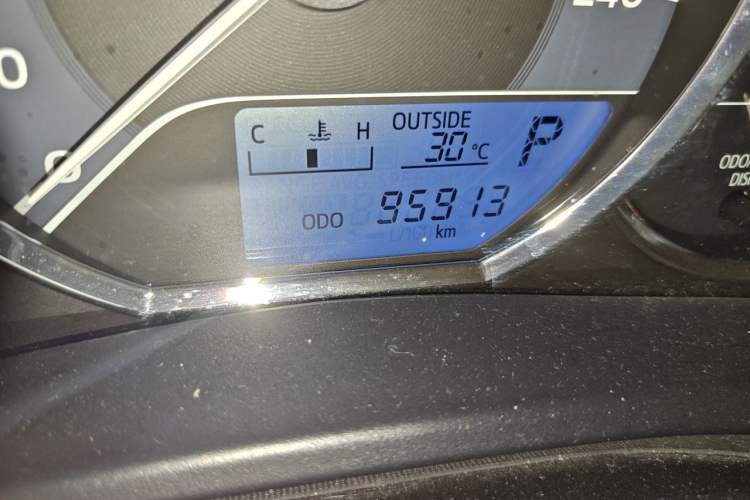 Used Toyota Levin 2018 185T CVT Luxury Edition Odometer Close Up