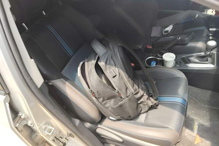 Used Toyota Levin 2018 185T CVT Prestige Version China VI Standard Right Front Seat