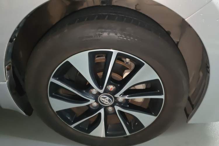 Used Toyota Levin 2018 185T CVT Luxury Edition China V Standard Right Front Wheel Hub