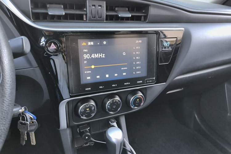 Used Toyota Levin 2018 185T CVT Luxury Edition Audio And AC Panel
