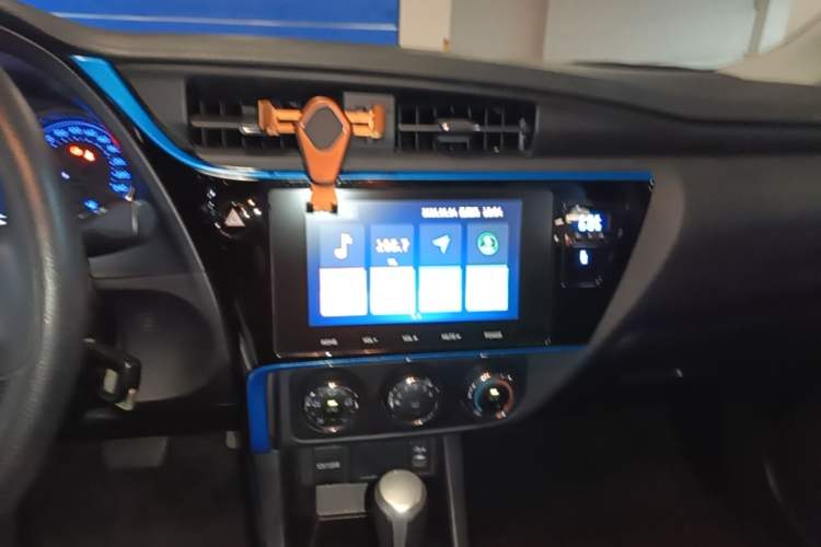 Used Toyota Levin 2018 185T CVT Prestige Version China VI Standard Audio And AC Panel
