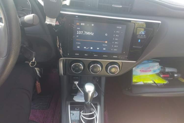Used Toyota Levin 2018 185T CVT Luxury Edition Audio And AC Panel