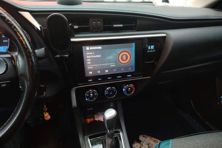 Used Toyota Levin 2018 185T CVT Luxury Edition Audio And AC Panel