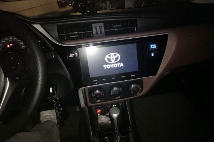 Used Toyota Levin 2018 185T CVT Luxury Edition Audio And AC Panel