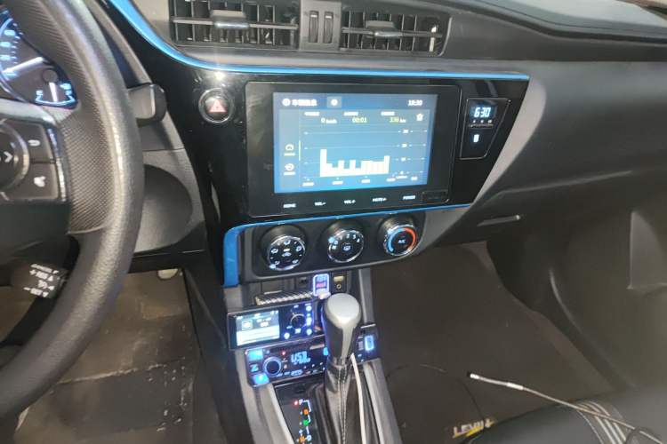Used Toyota Levin 2018 185T CVT Luxury Edition China V Standard Audio And AC Panel