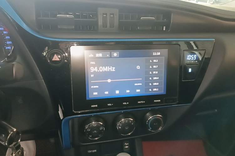 Used Toyota Levin 2018 185T CVT Luxury Edition China V Standard Audio And AC Panel